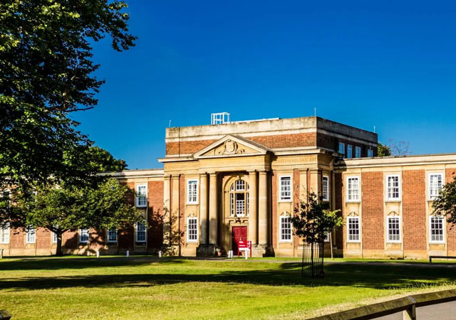 中央兰开夏大学